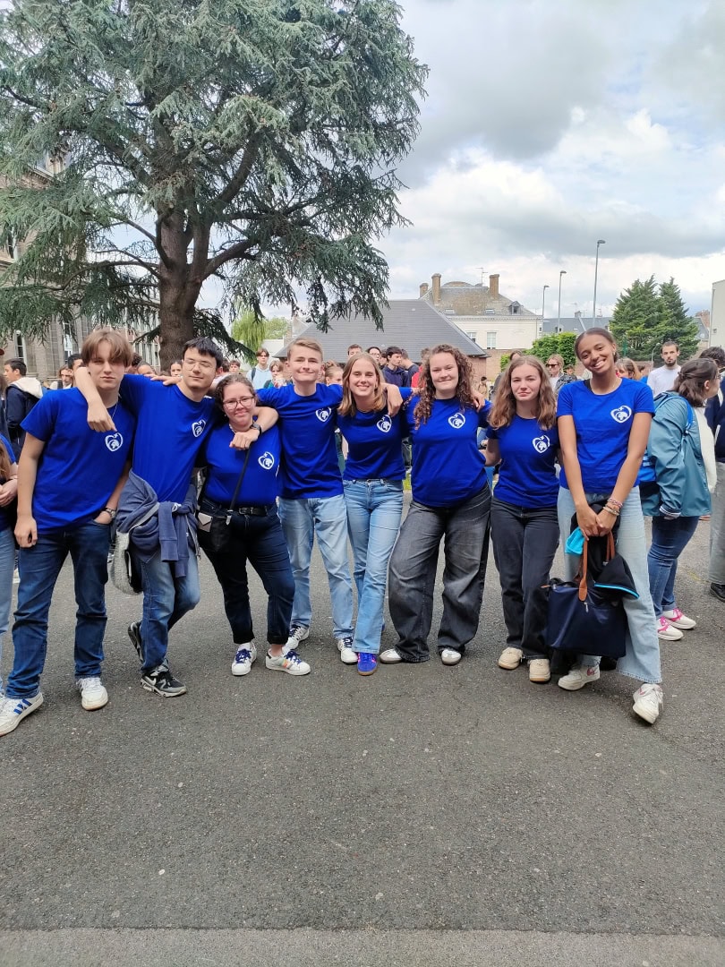 23 mai soyons unis par le coeur